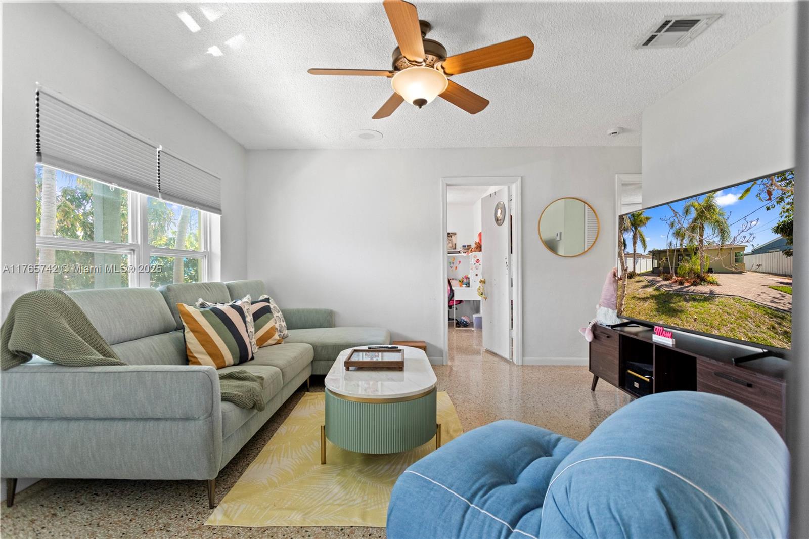 5233 NE 4th Ave, Oakland Park, Florida image 7