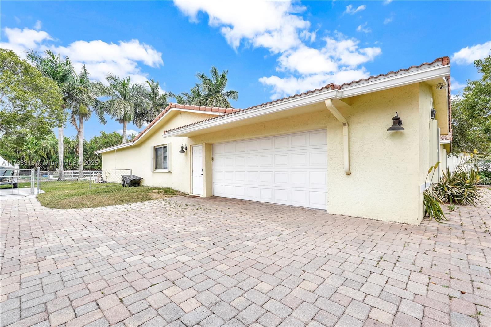 14209 SW 26th St, Davie, Florida image 12