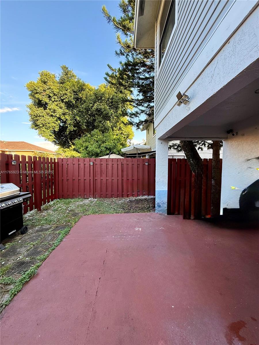 Listing Photo 19