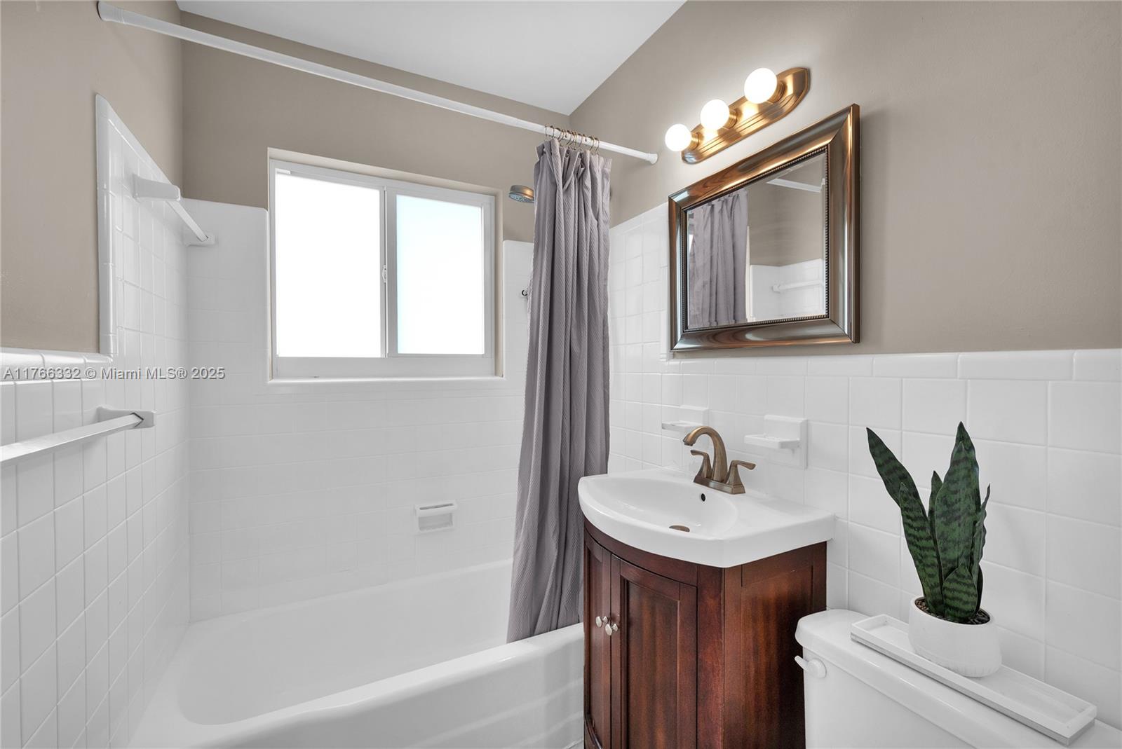 3449 NE 17th Way, Oakland Park, Florida image 18