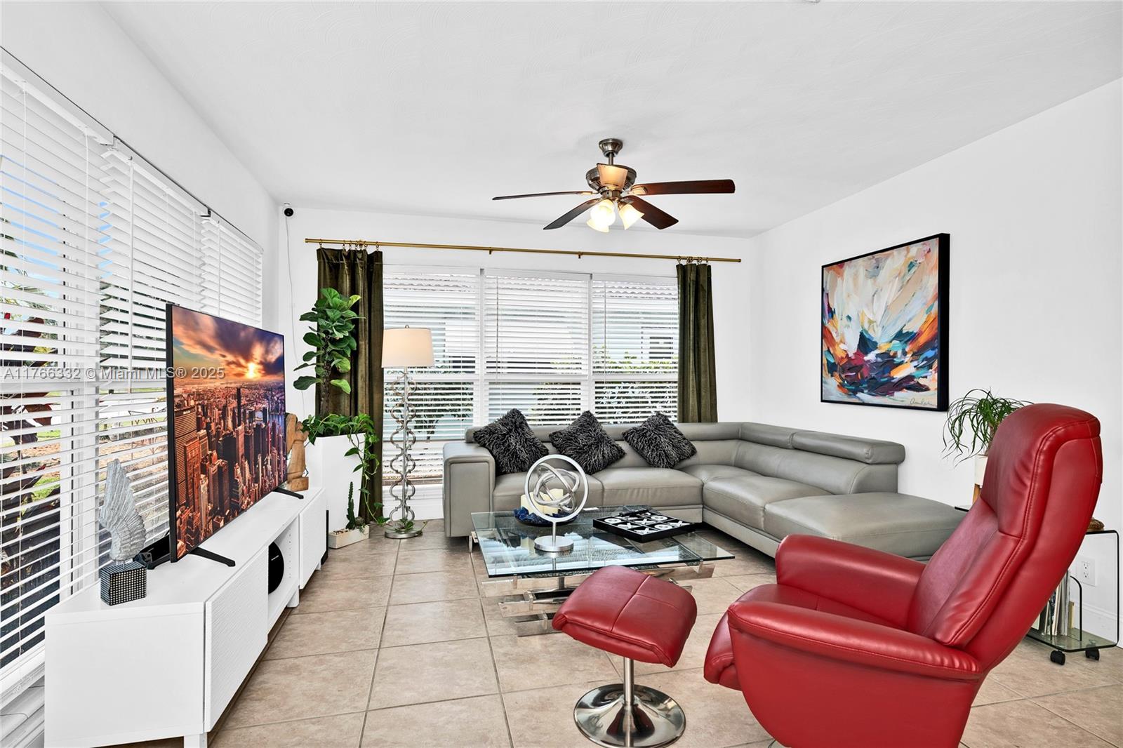 3449 NE 17th Way, Oakland Park, Florida image 4