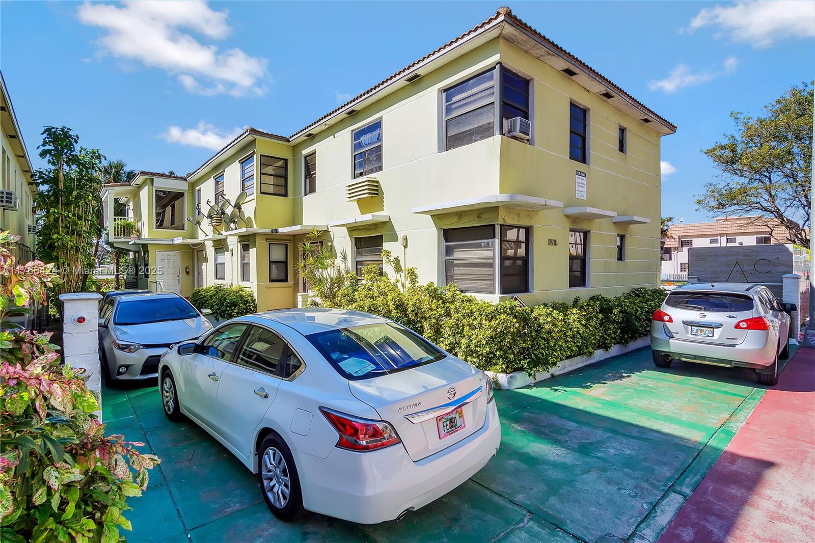 8918 Collins Ave, Surfside, Florida image 2