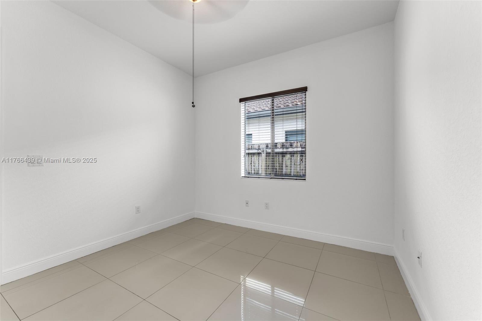 14555 SW 32nd St, Miami, Florida image 31