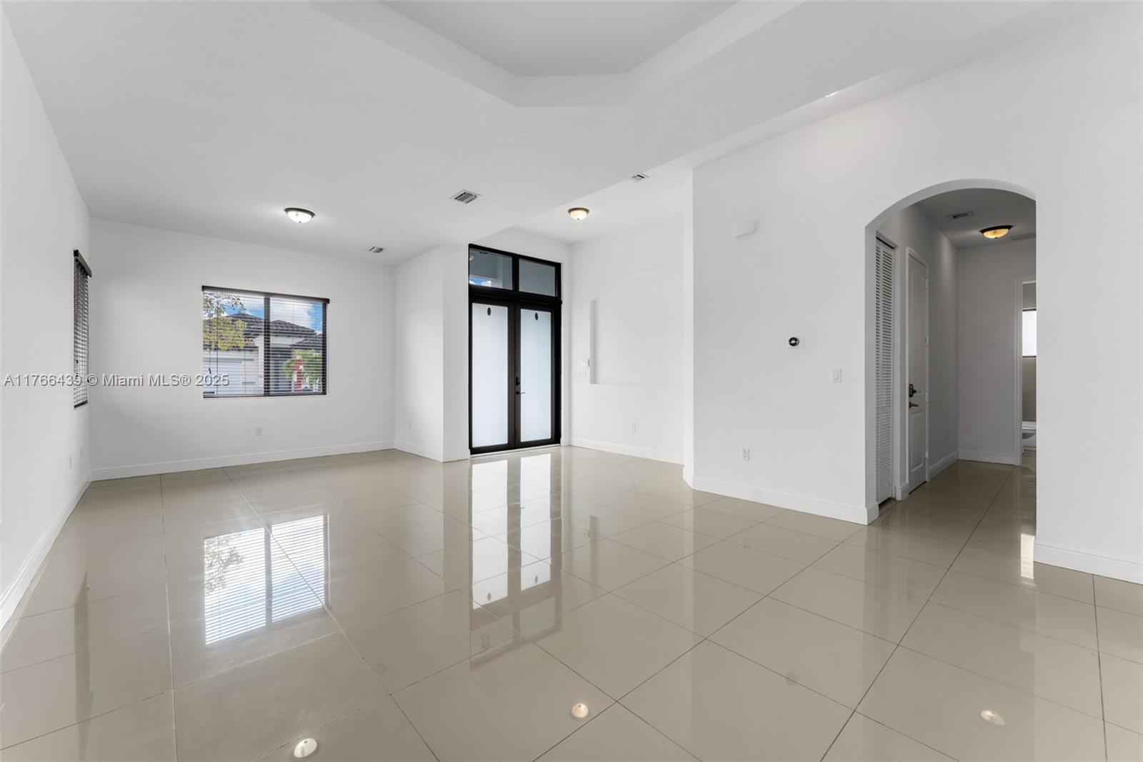 14555 SW 32nd St, Miami, Florida image 9