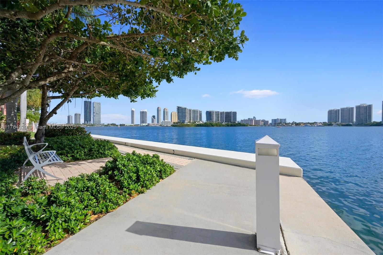 3370 Hidden Bay Dr #507, Aventura, Florida image 25