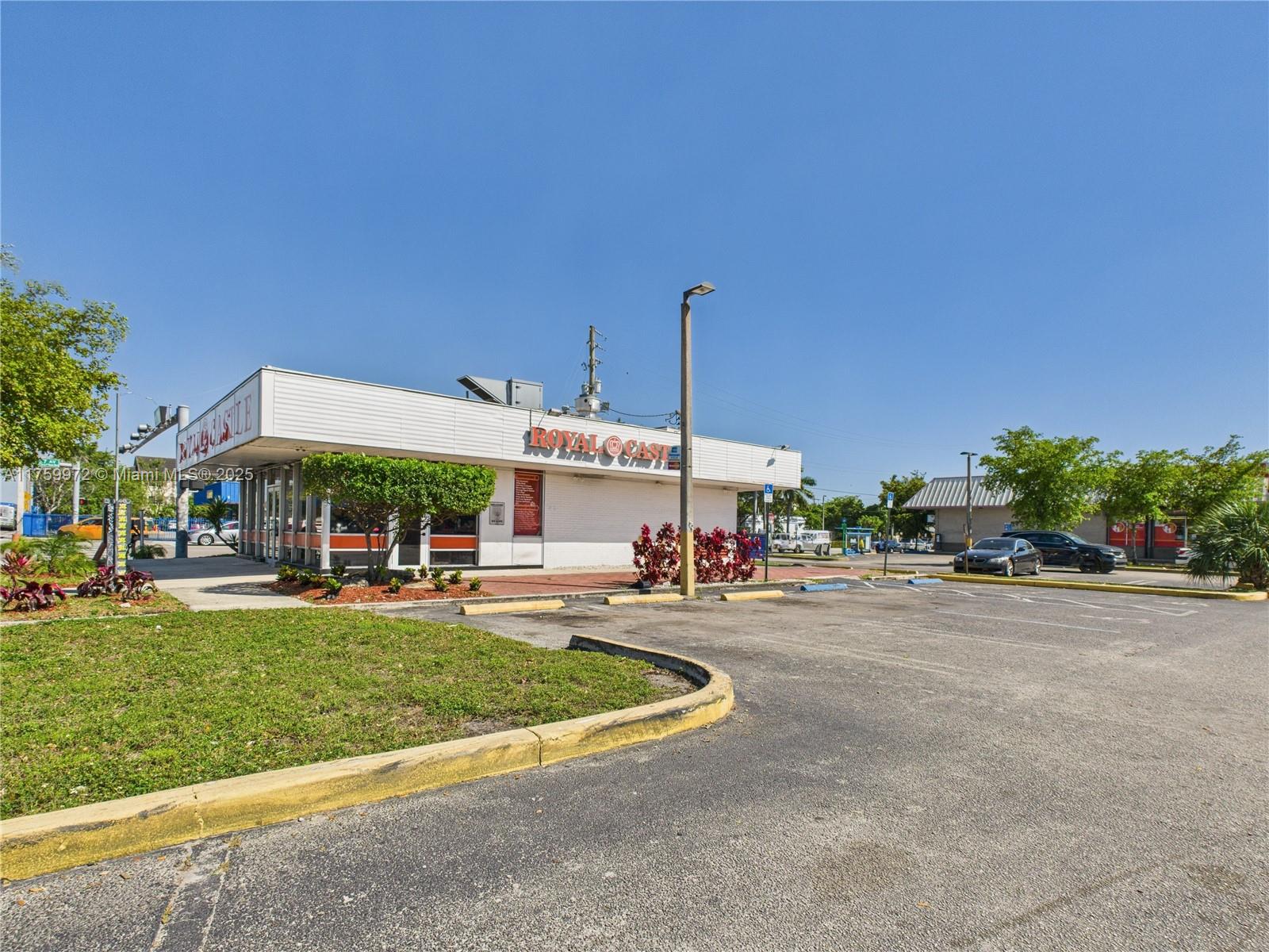 Listing Photo 11