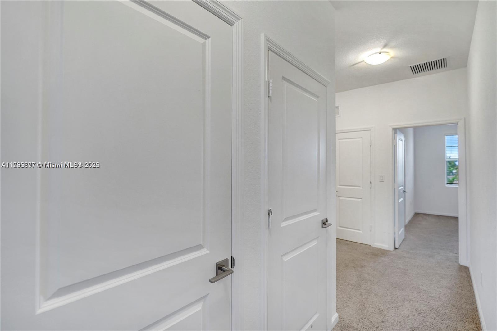 1121 NW 41, Lauderhill, Florida image 17