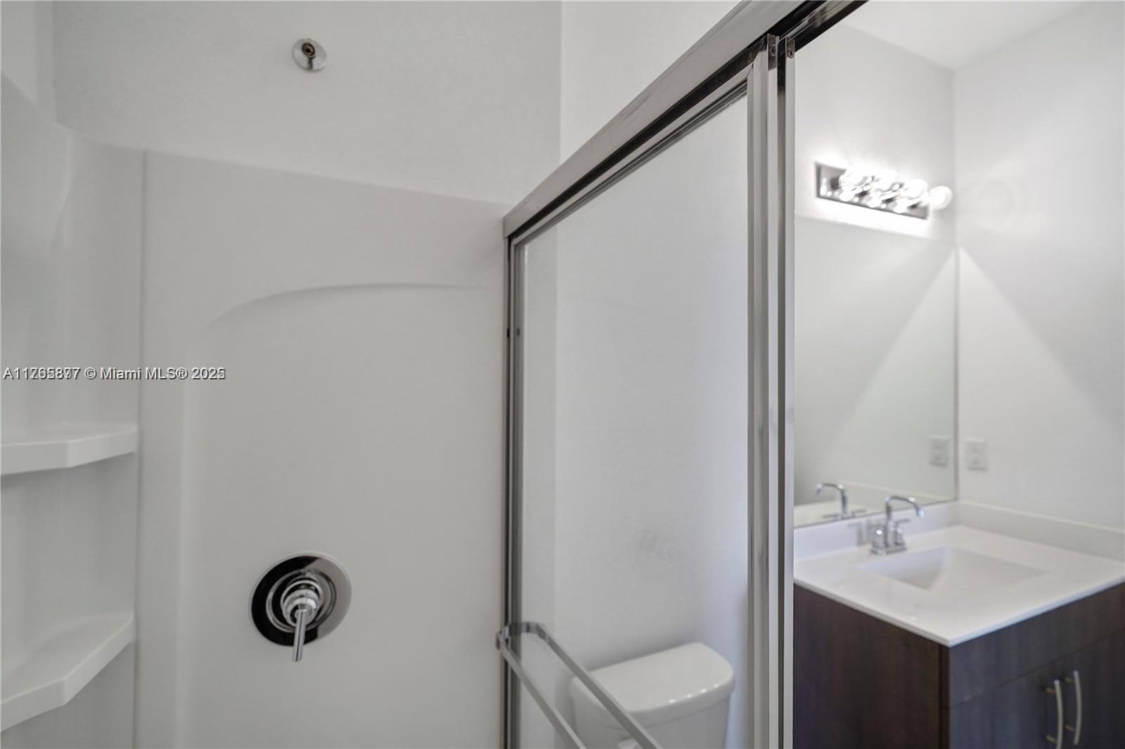 1121 NW 41, Lauderhill, Florida image 19