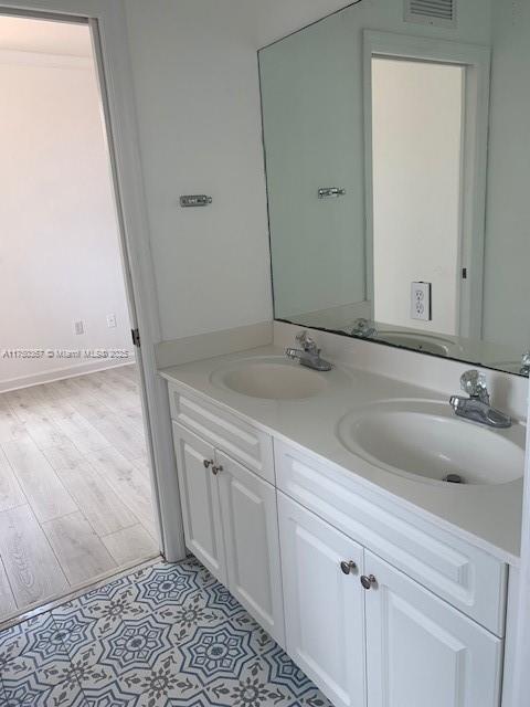7506 NW 113th Path #7506, Doral, Florida image 4