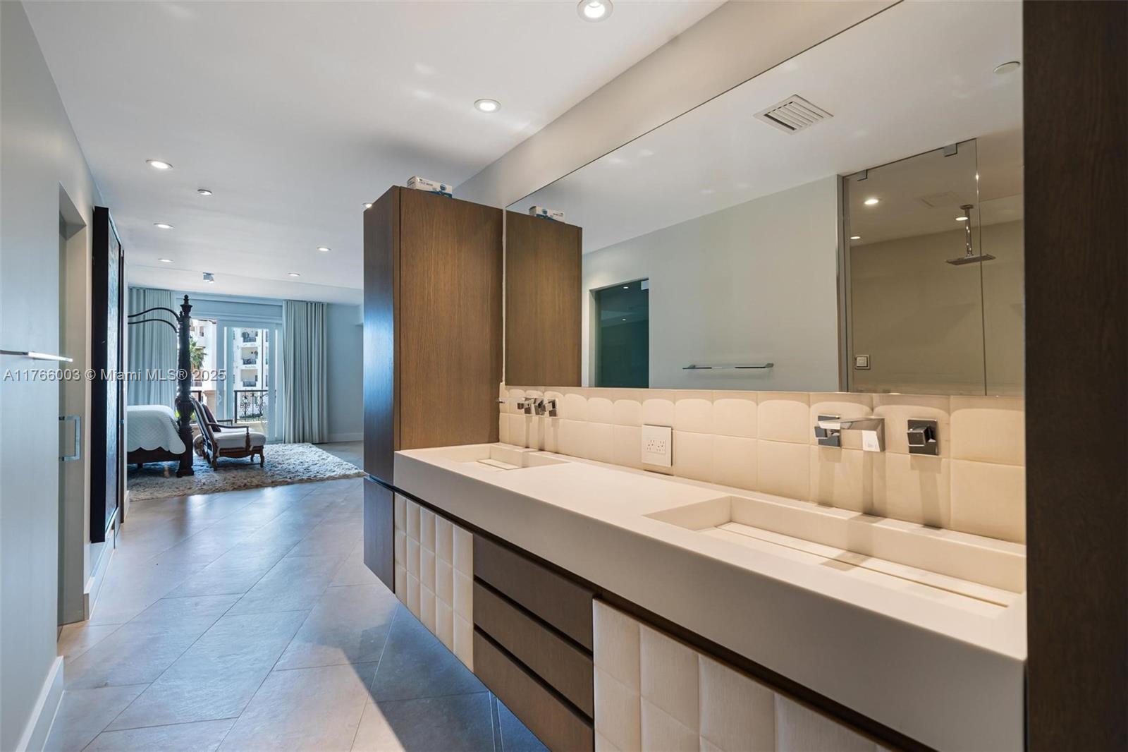 2026 Fisher Island Dr #2026, Miami Beach FL 33109