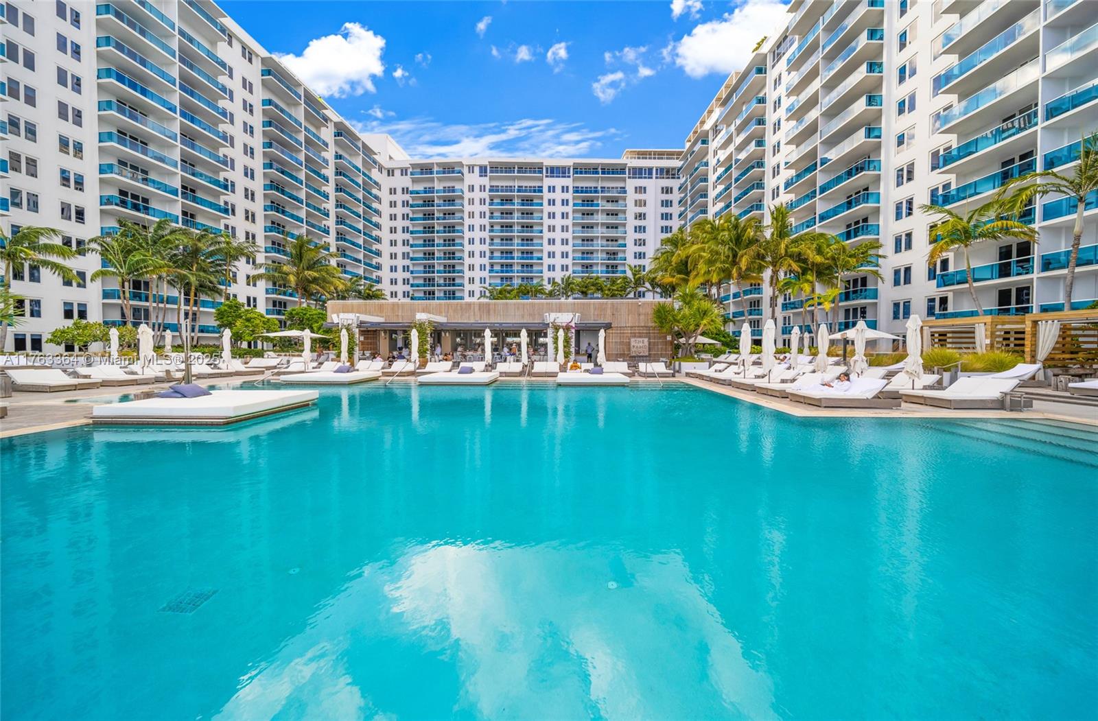 2301  Collins Ave #PH22 For Sale A11763364, FL