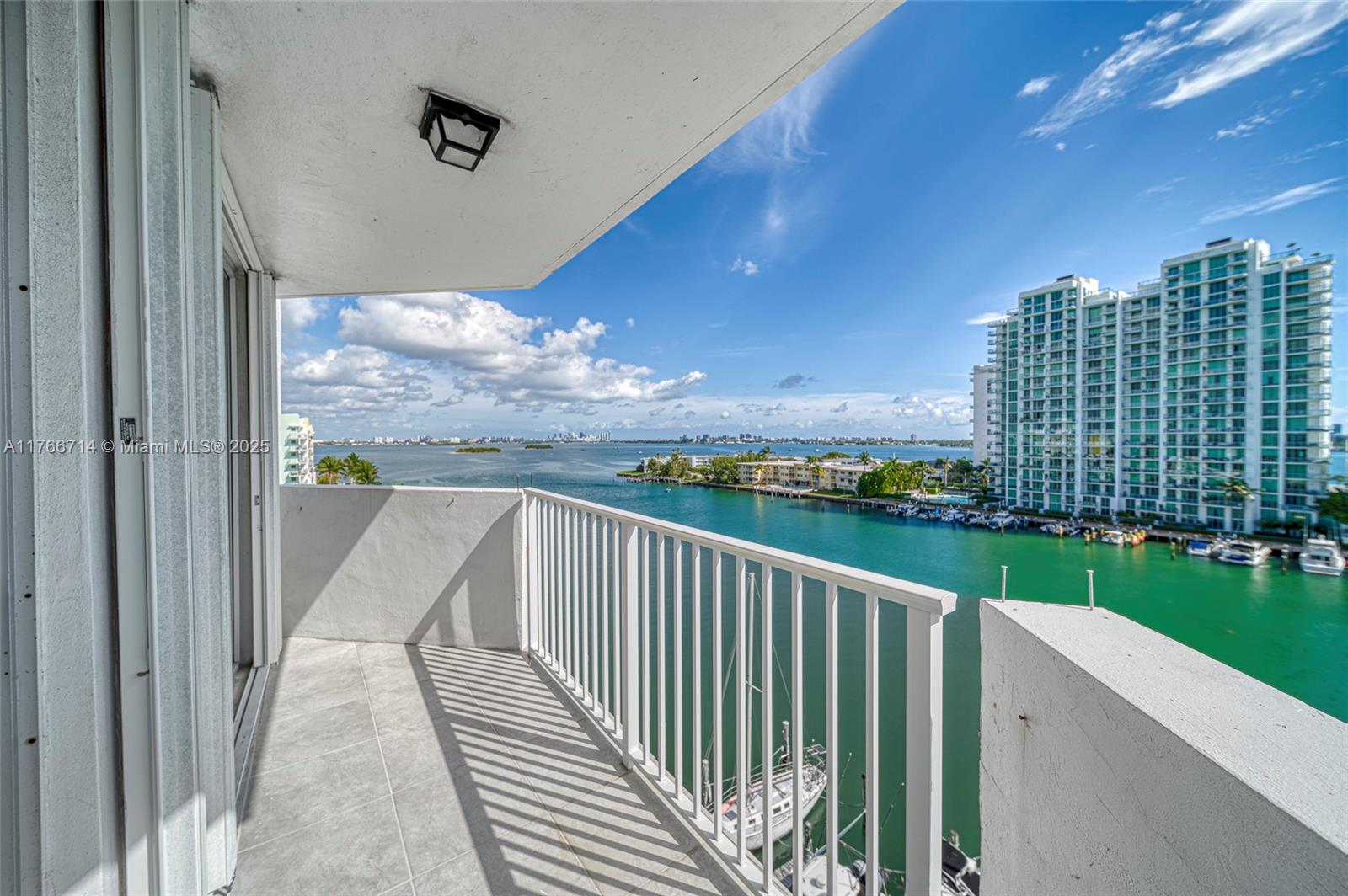 7933 West Dr #817, North Bay Village, Florida image 28