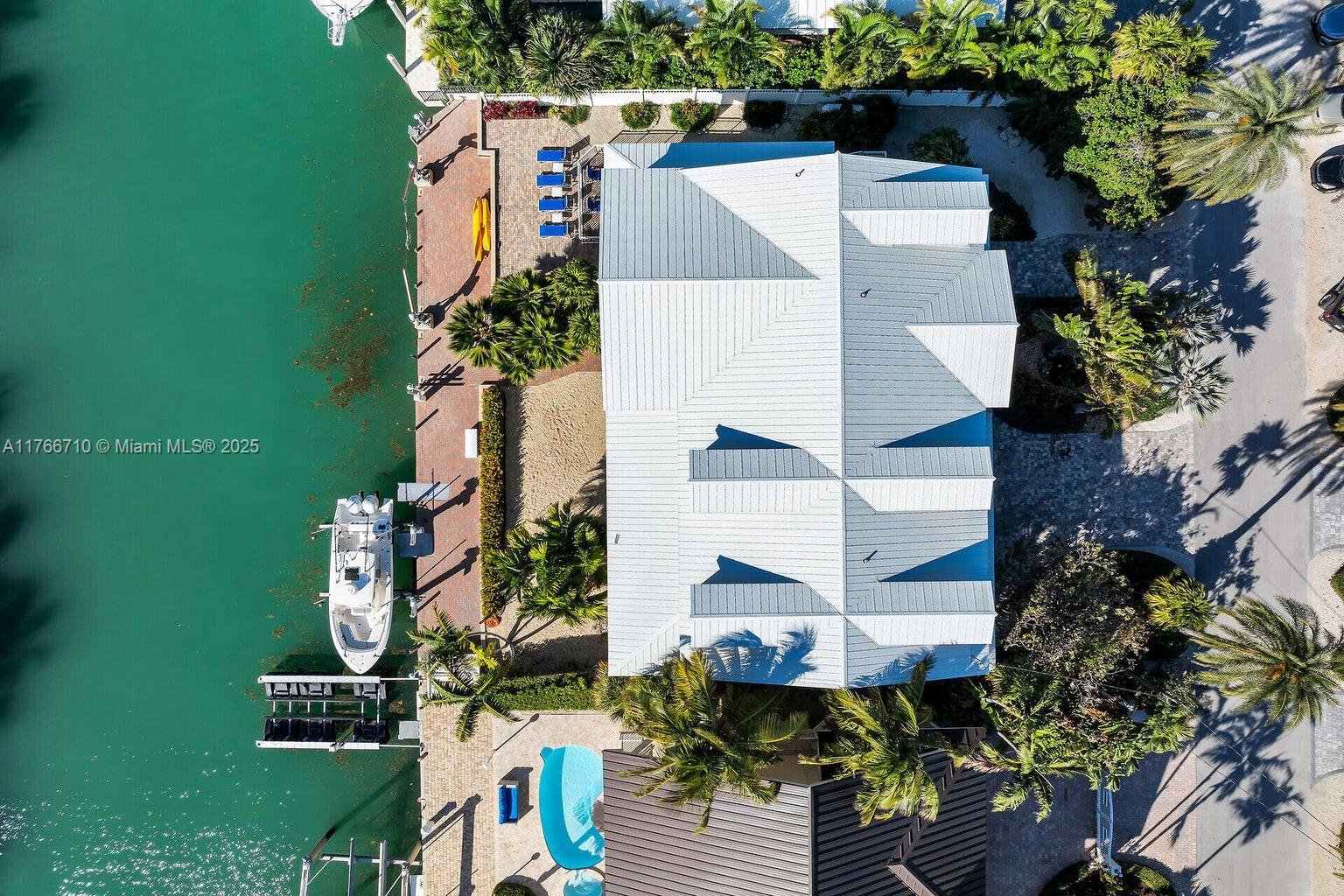 153 Stromboli Dr, Islamorada, Florida image 10