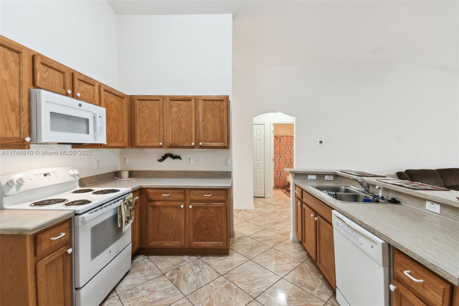 939 Van Loon Ct, Kissimmee, Florida image 11
