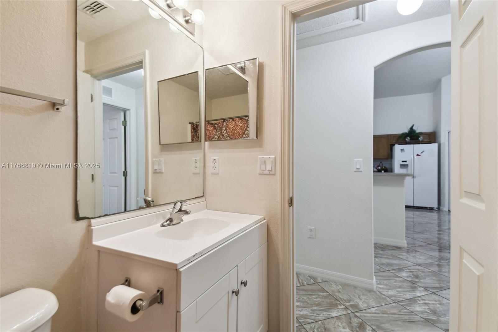 939 Van Loon Ct, Kissimmee, Florida image 32