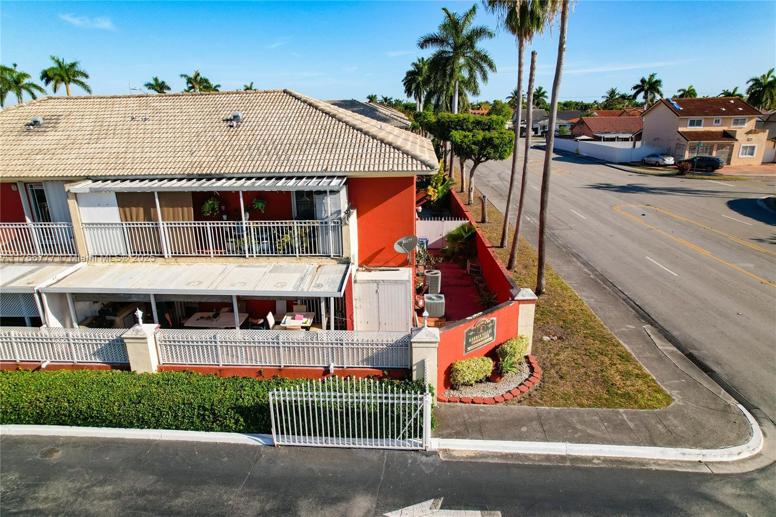 10933 W Okeechobee Rd #101, Hialeah Gardens, Florida image 31