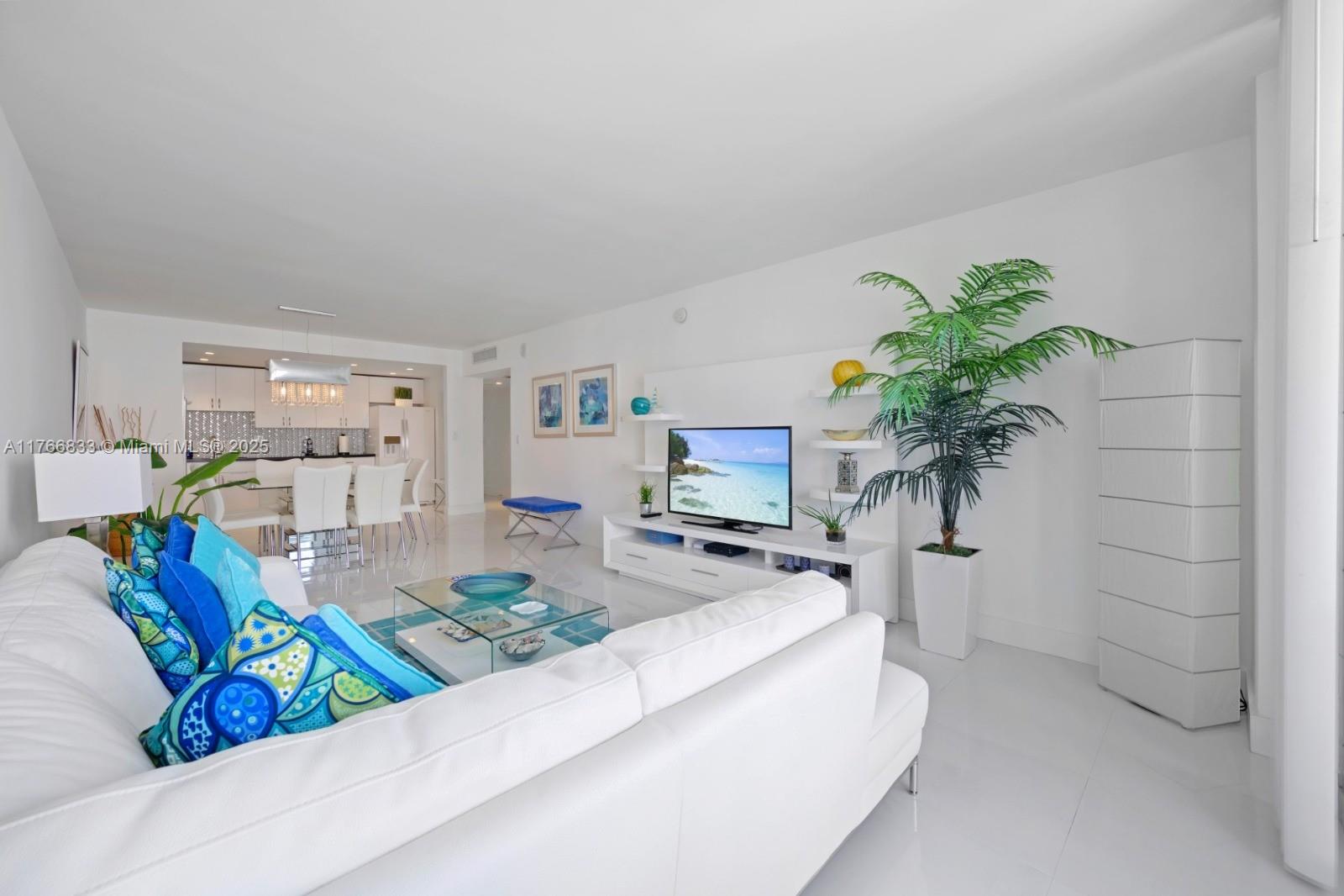 19370 Collins Ave #902, Sunny Isles Beach, Florida image 3