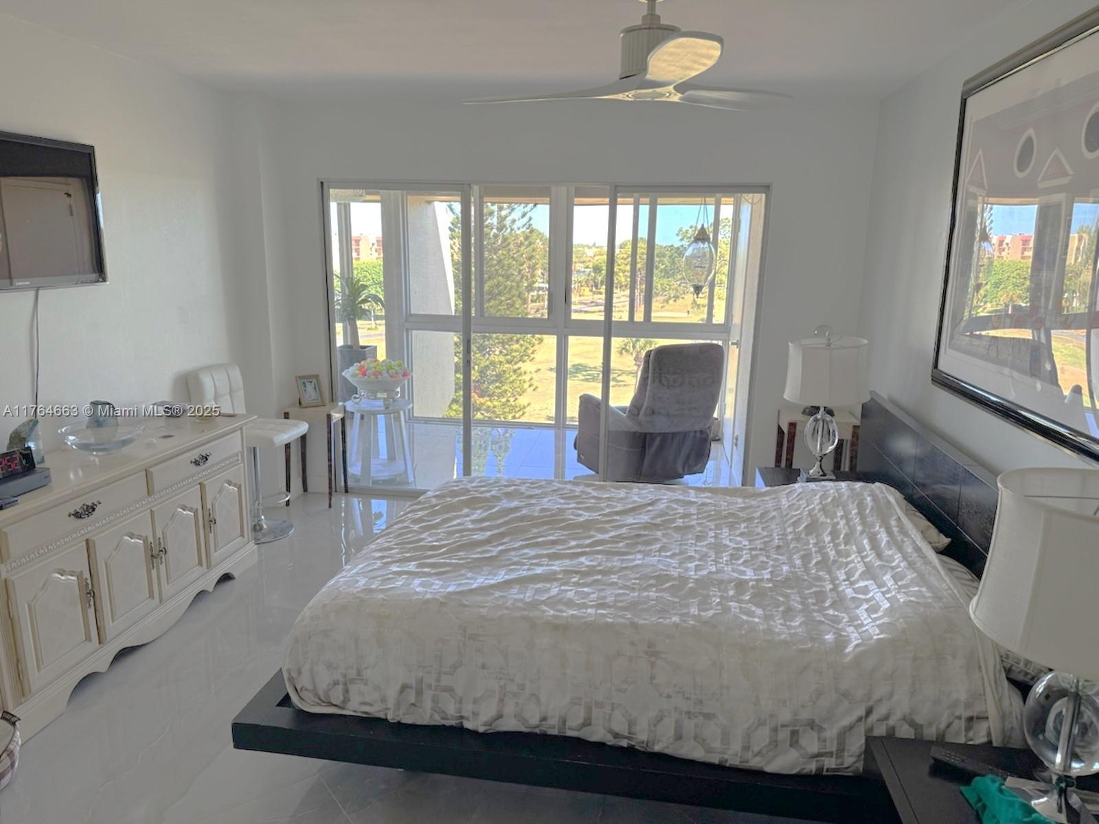 3836 Via Poinciana #604, Lake Worth, Florida image 17