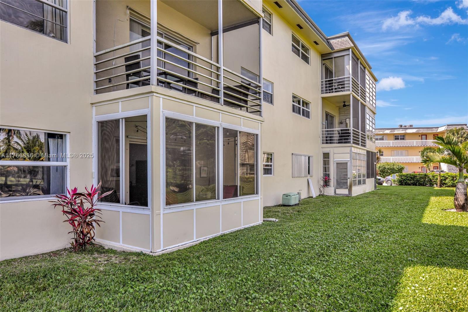 4311 NW 16th St #B103, Lauderhill, Florida image 39