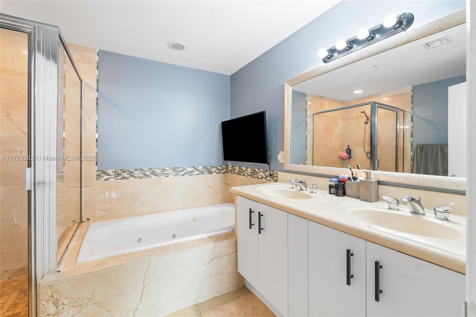 , North Bay Village FL 33141