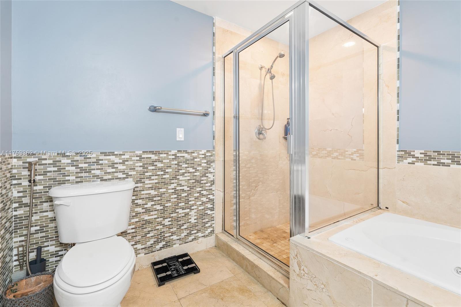 , North Bay Village FL 33141