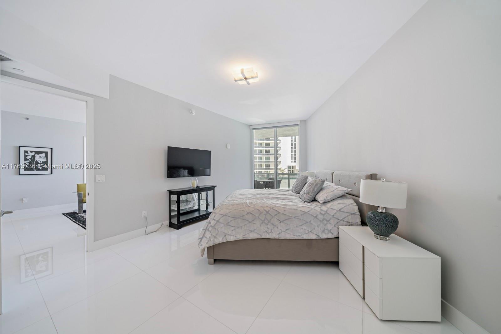 15811 Collins Ave #503, Sunny Isles Beach FL 33160