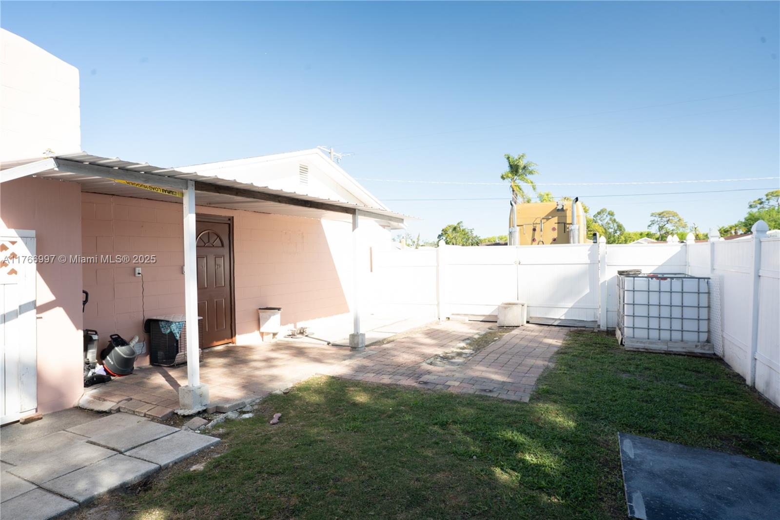 2904 W Xanthus St, Tampa, Florida image 19
