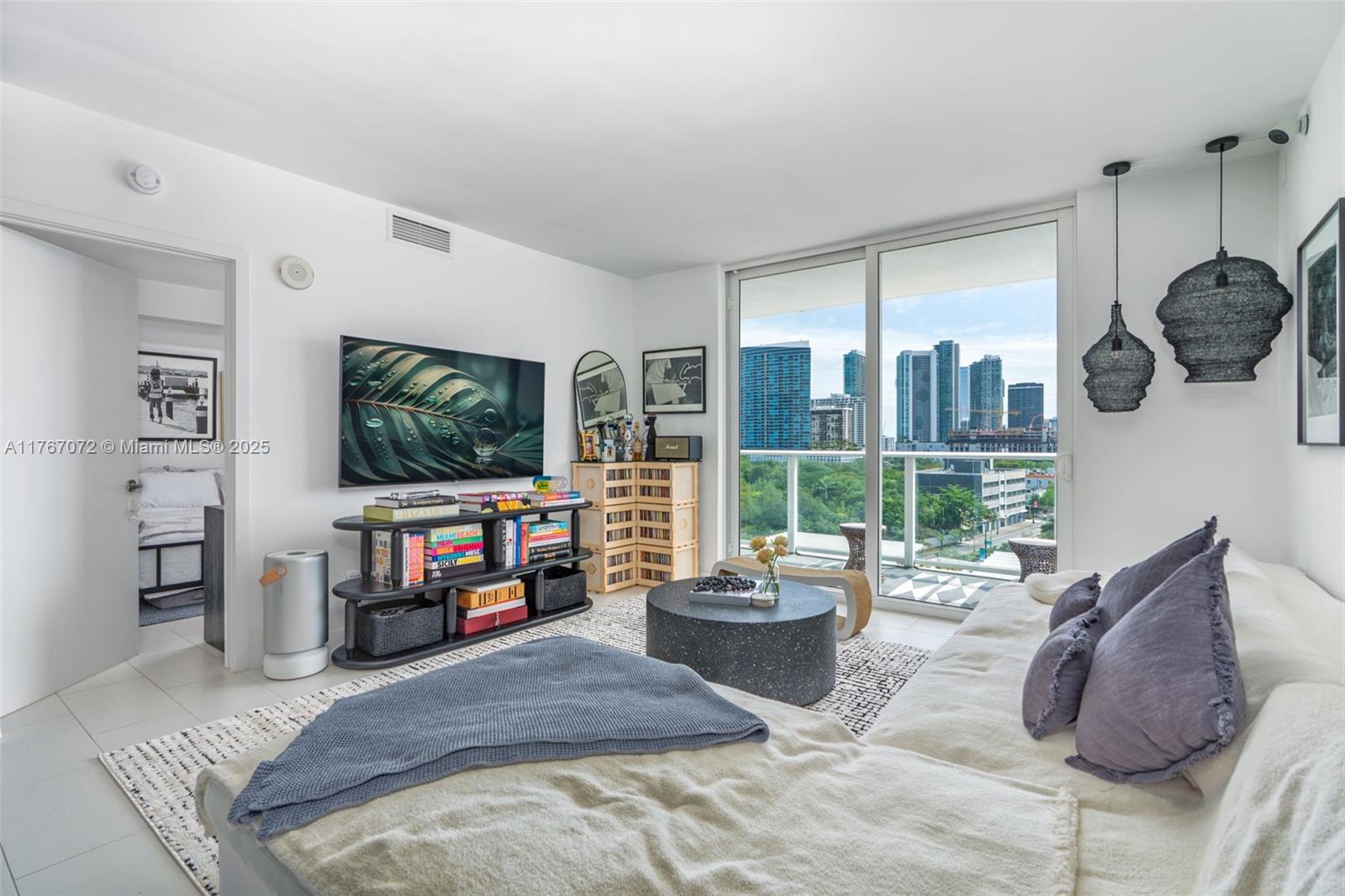 4250 Biscayne Blvd #916, Miami FL 33137
