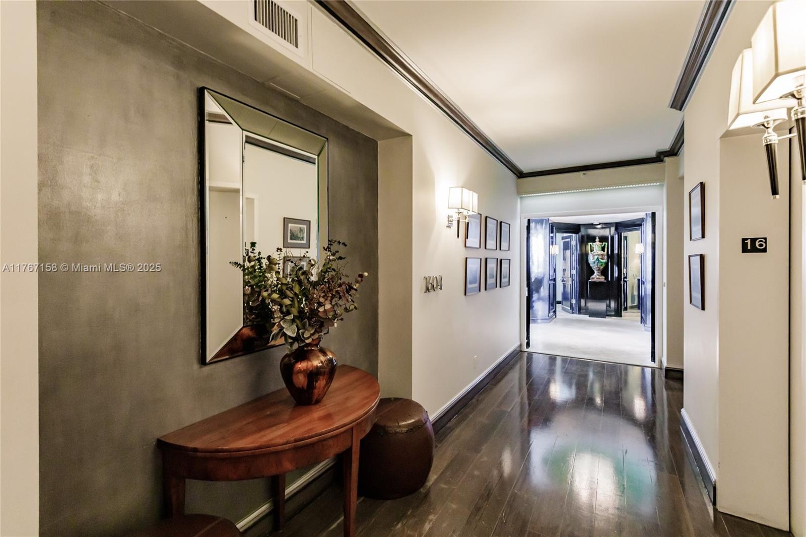 300 S Pointe Dr #1604, Miami Beach FL 33139