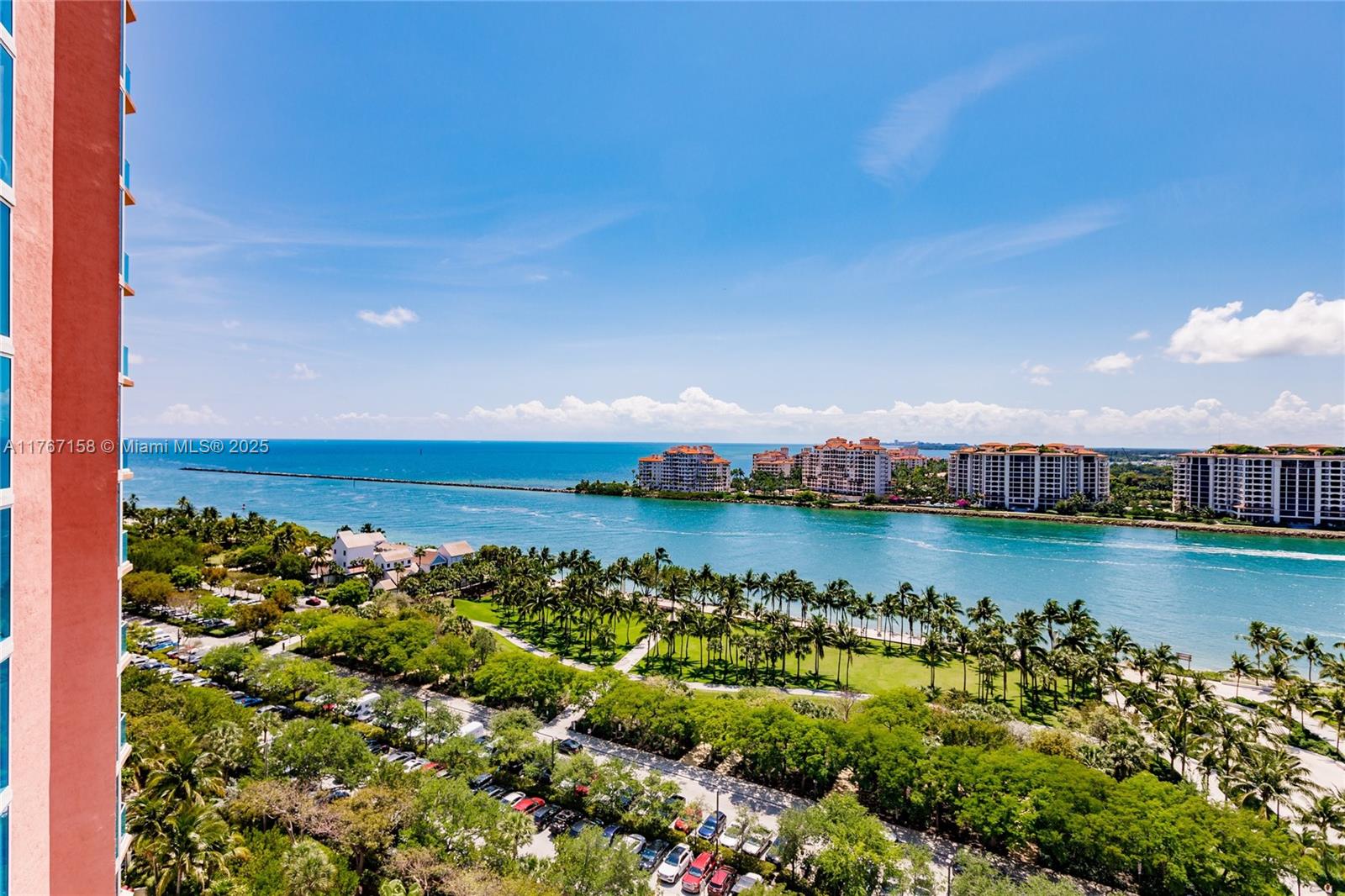 300 S Pointe Dr #1604, Miami Beach FL 33139