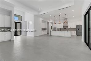 739 SW 23rd St, Naples, Florida image 11
