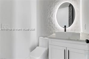 739 SW 23rd St, Naples, Florida image 24