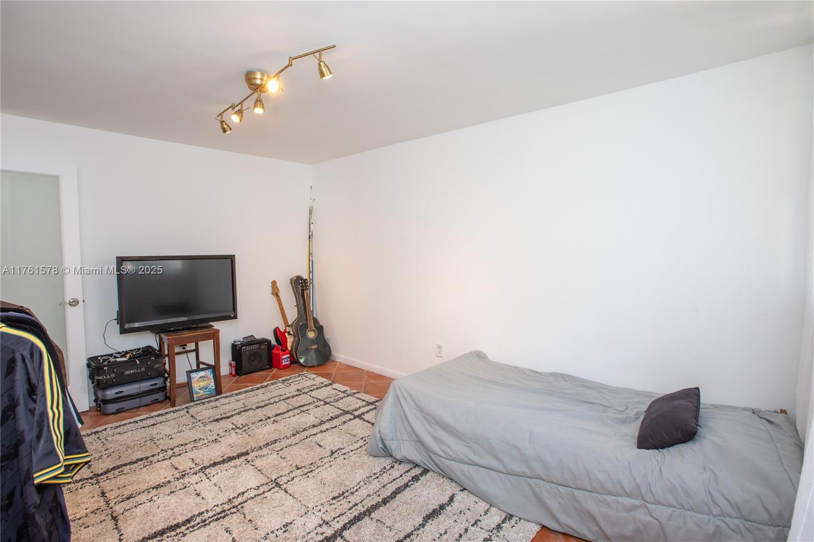 Listing Photo 27