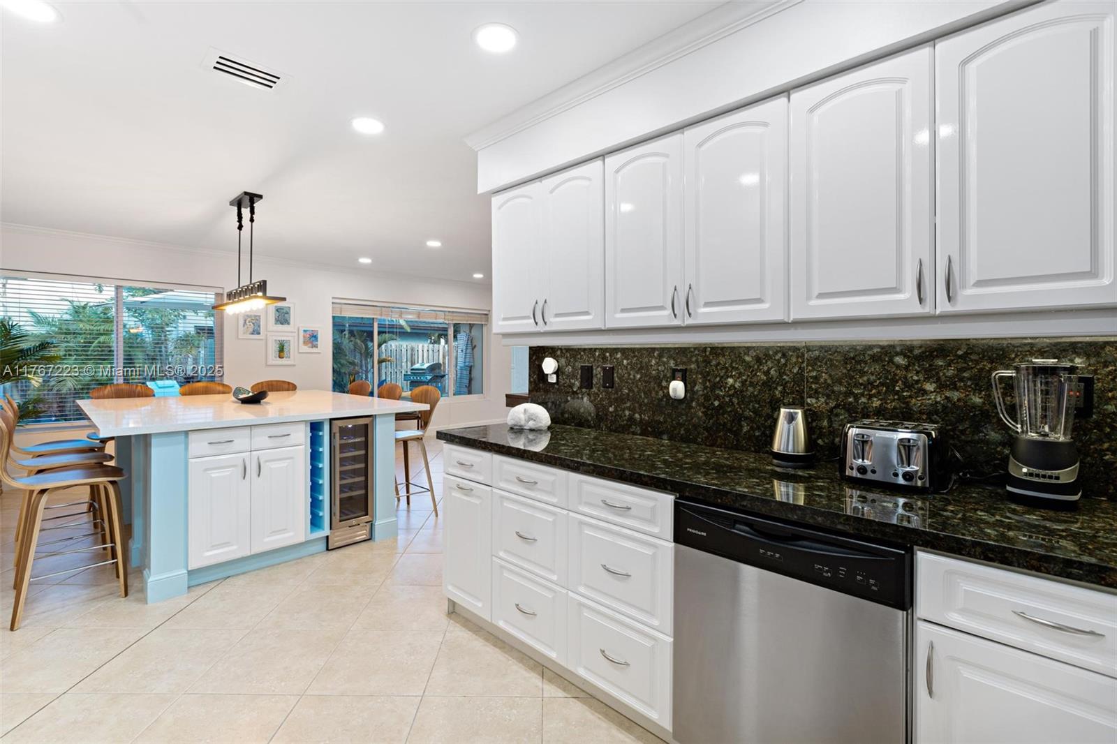 290 Tropic Dr, Lauderdale By The Sea, Florida image 16