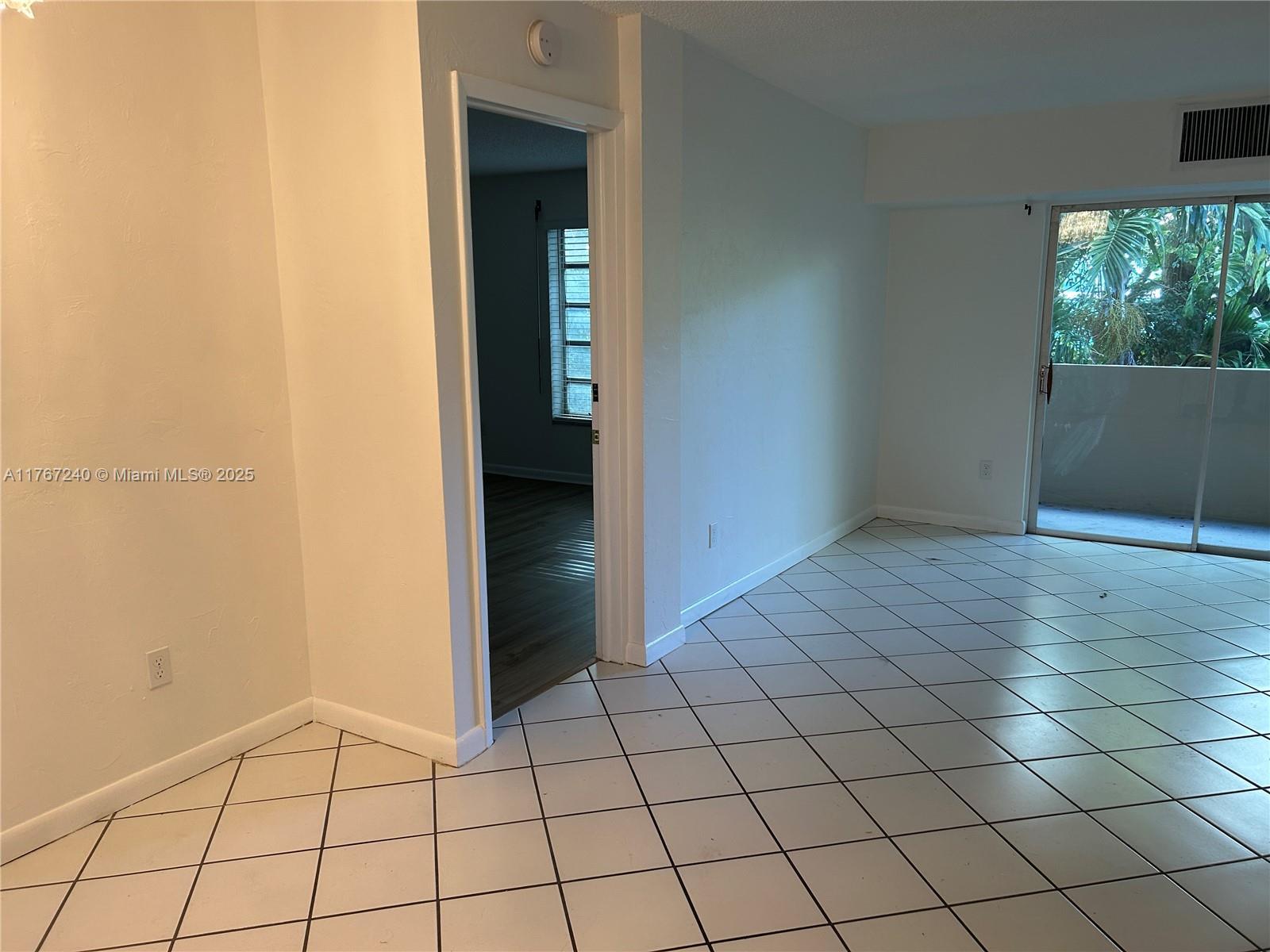 2201 Brickell Ave #43, Miami FL 33129