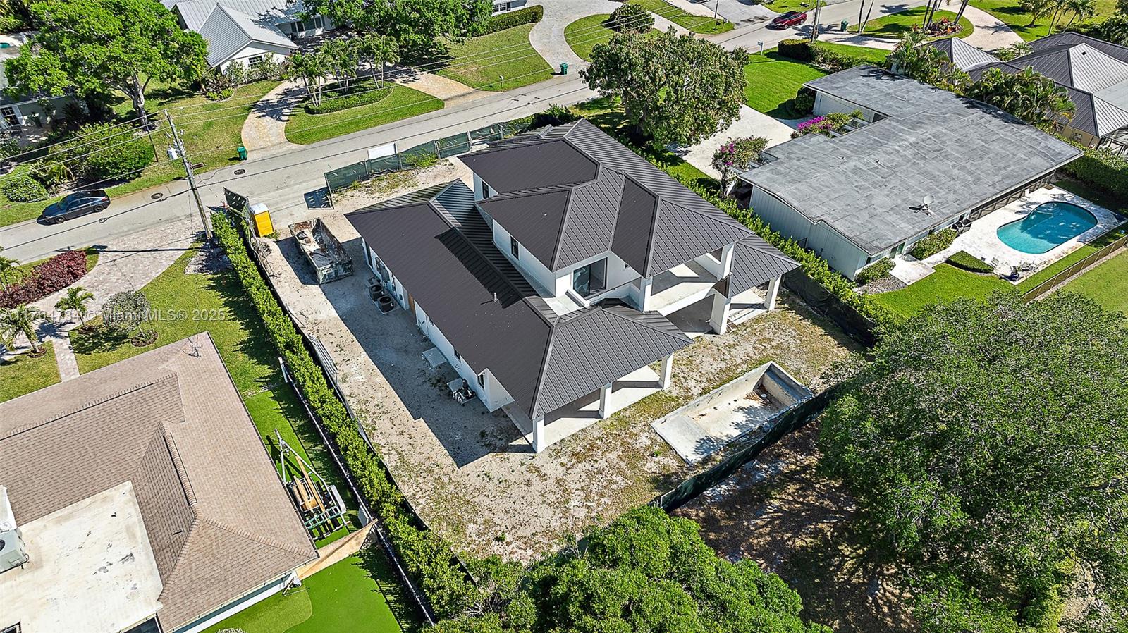 325 N Fairway  N, Tequesta, Florida image 25