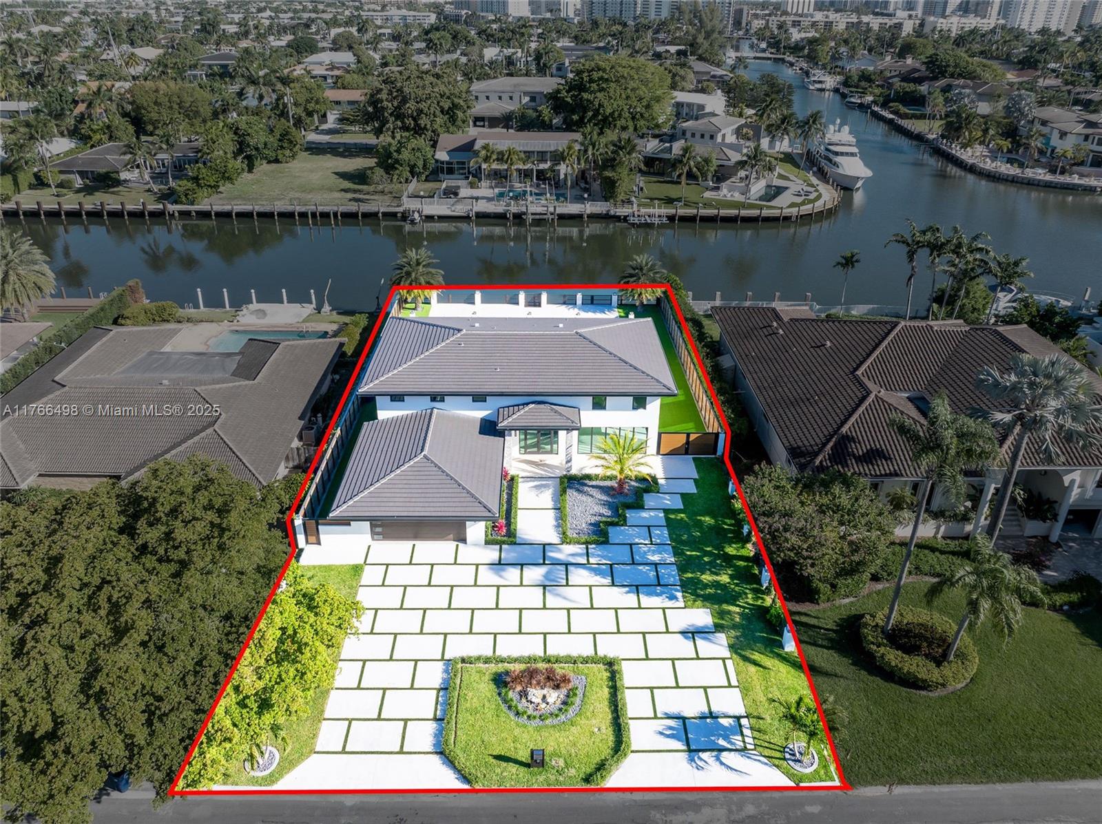 406 Holiday Dr, Hallandale Beach, Florida image 2