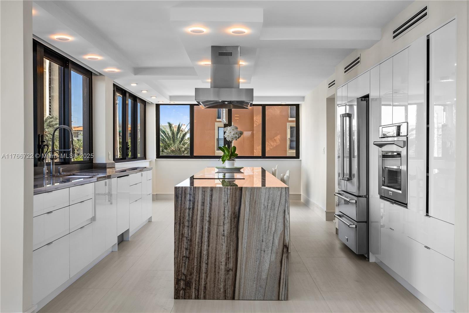 700 Coral Way #2, Coral Gables, Florida image 10