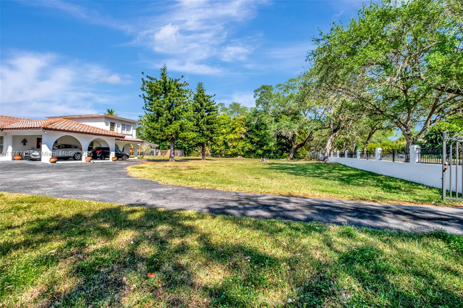 6835 SW 112th St, Pinecrest, Florida image 18