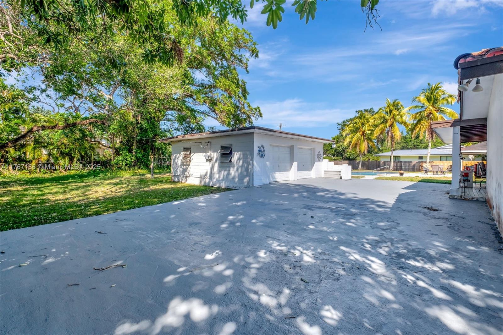 6835 SW 112th St, Pinecrest, Florida image 22
