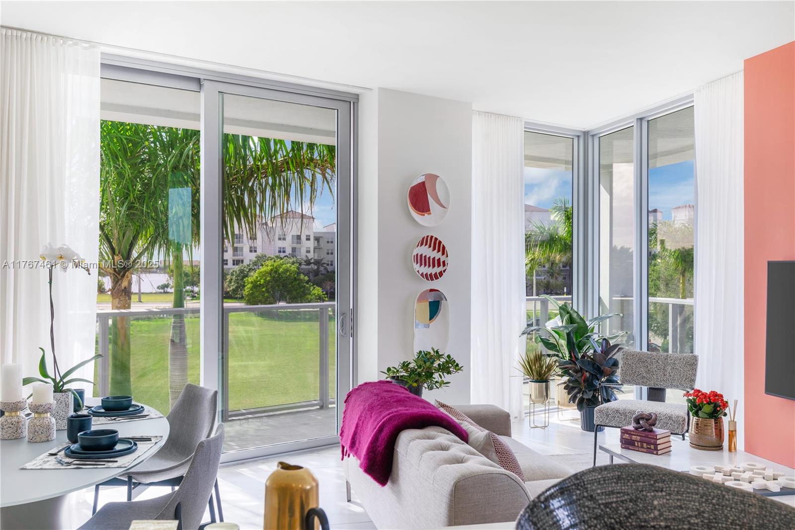 Condo for Sale in Sunrise, FL