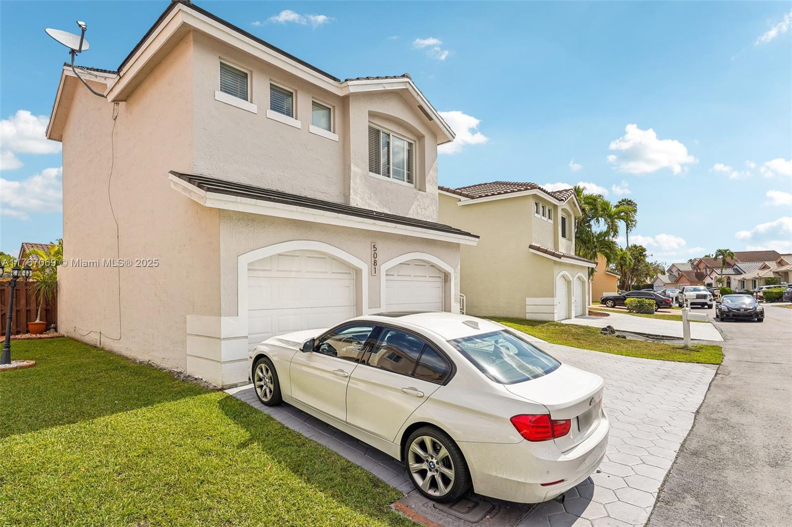 5081 SW 154th Pl, Miami, Florida image 4