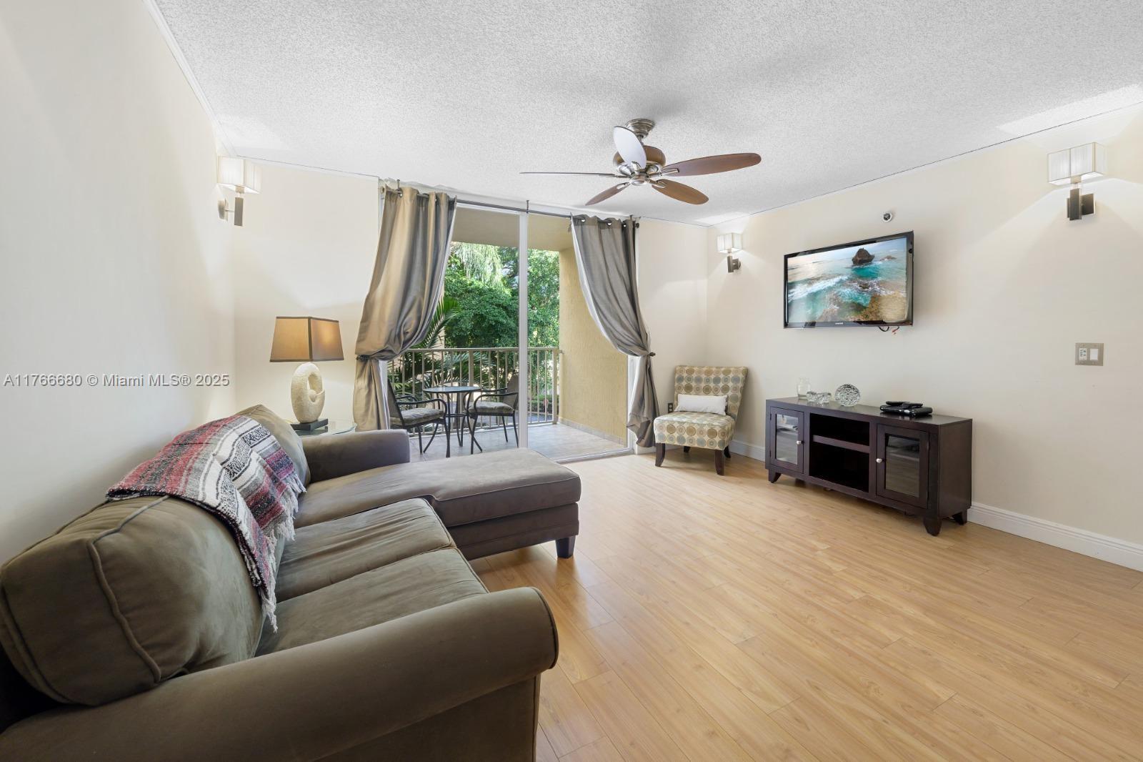 19877 E Country Club Dr #3305, Aventura FL 33180