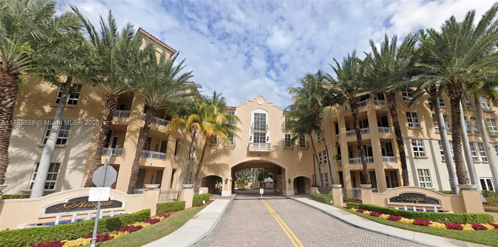 3001 NE 185th St #616, Aventura, Florida image 2