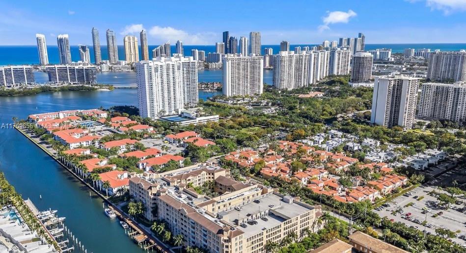 3001 NE 185th St #616, Aventura, Florida image 29