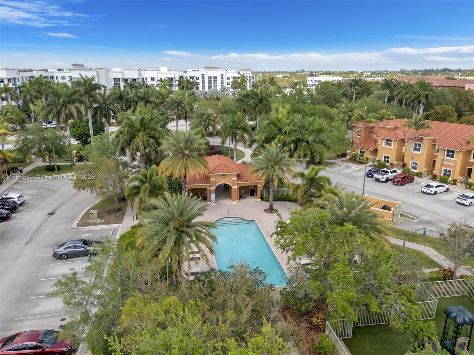 983 SW 143rd Ave #1403, Pembroke Pines, Florida image 34