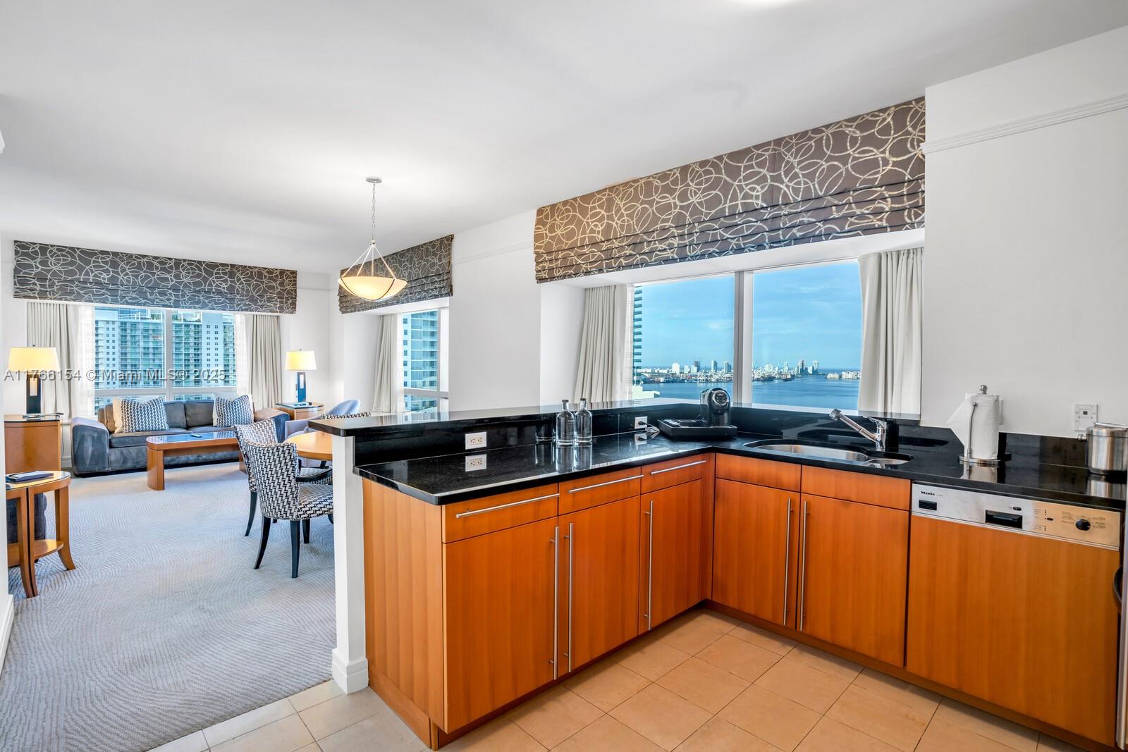 Condo for Rent in Miami, FL