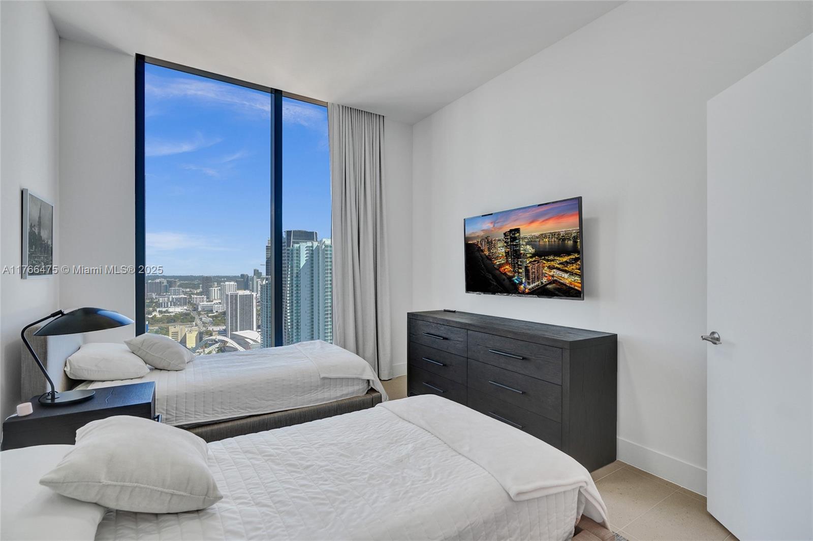 601 NE 1st Avenue #5115, Miami, Florida image 10