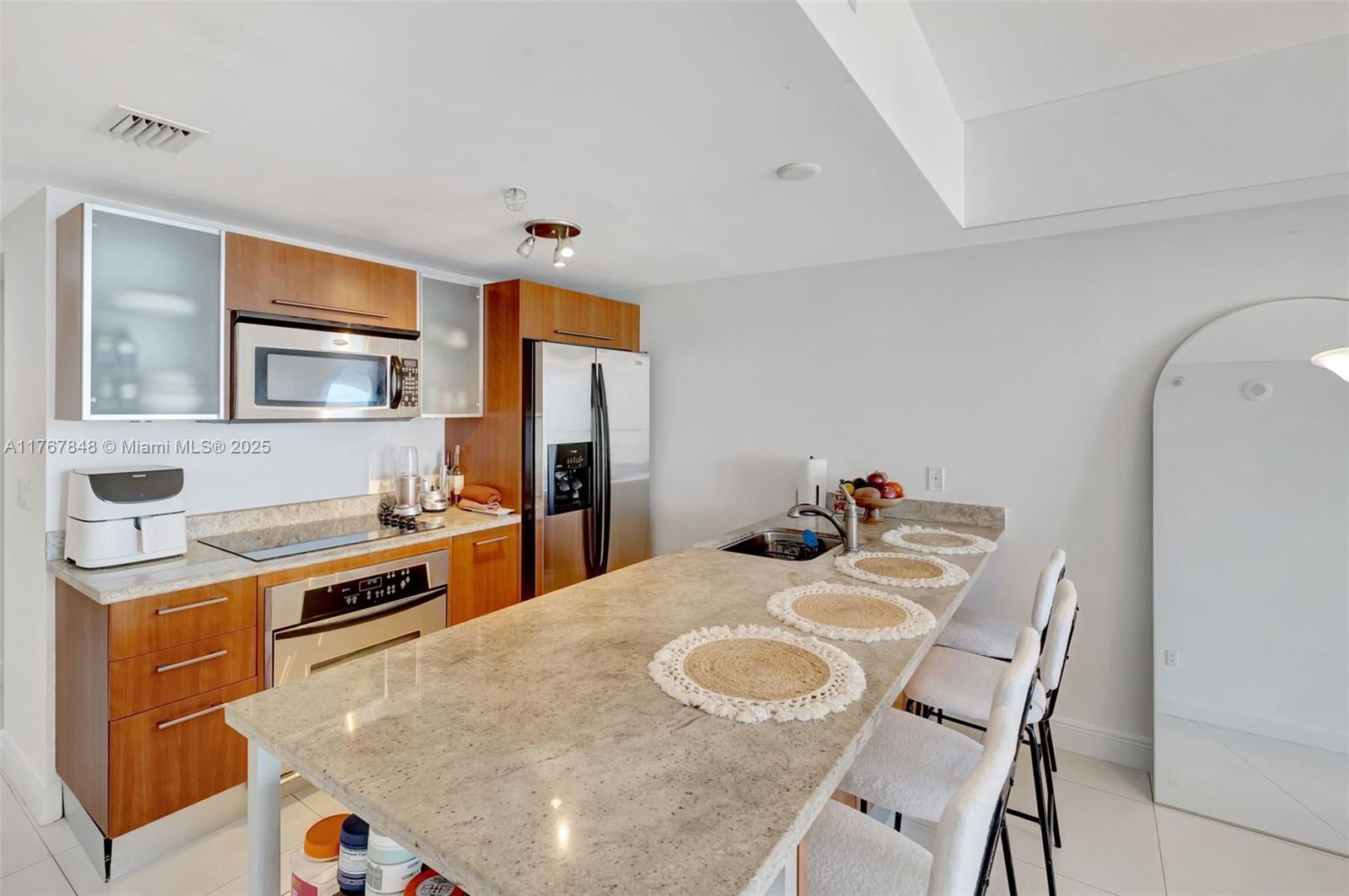 185 SW 7th St #2303, Miami, Florida image 13