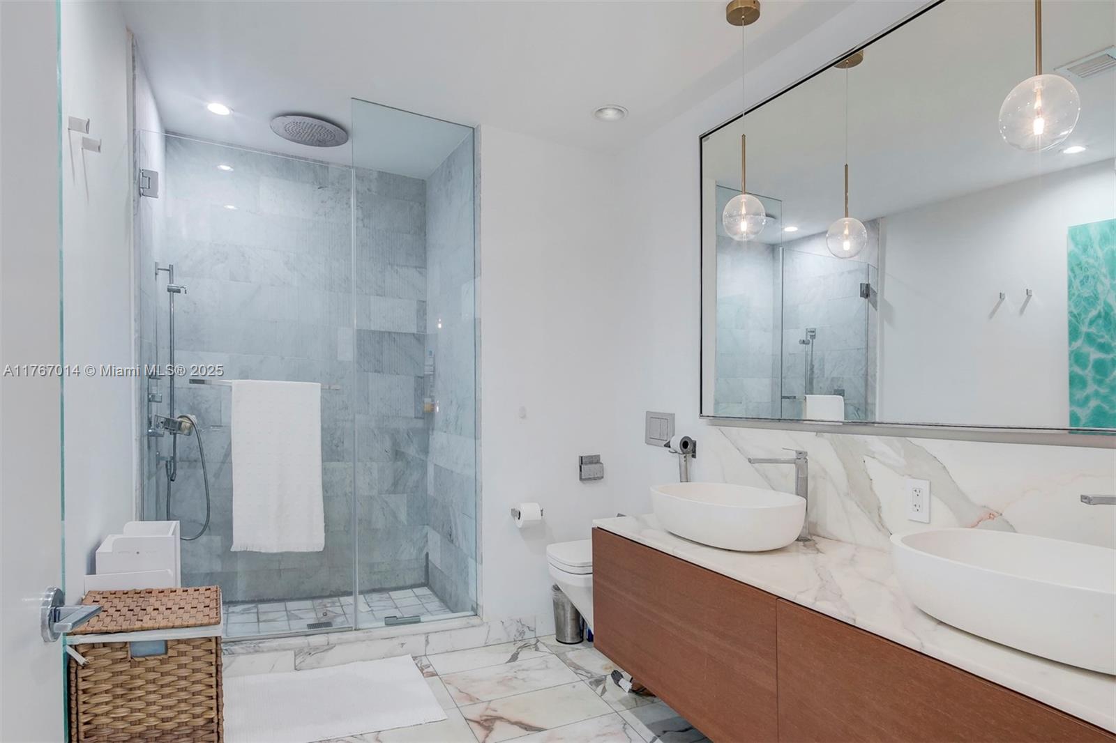 10201 Collins Ave #804, Bal Harbour, Florida image 19
